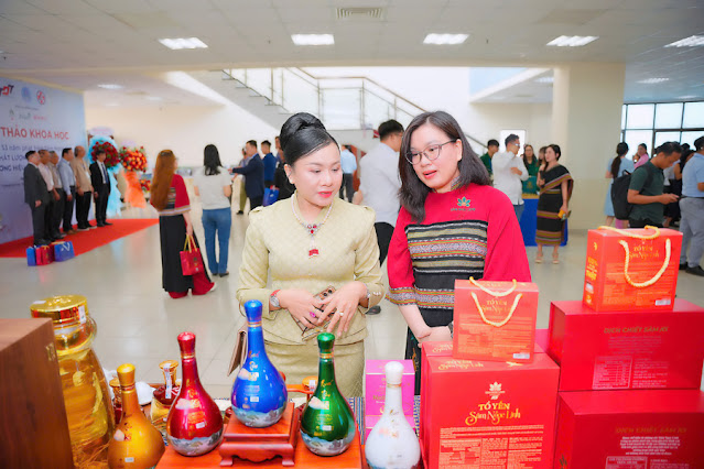 Mô tả hình