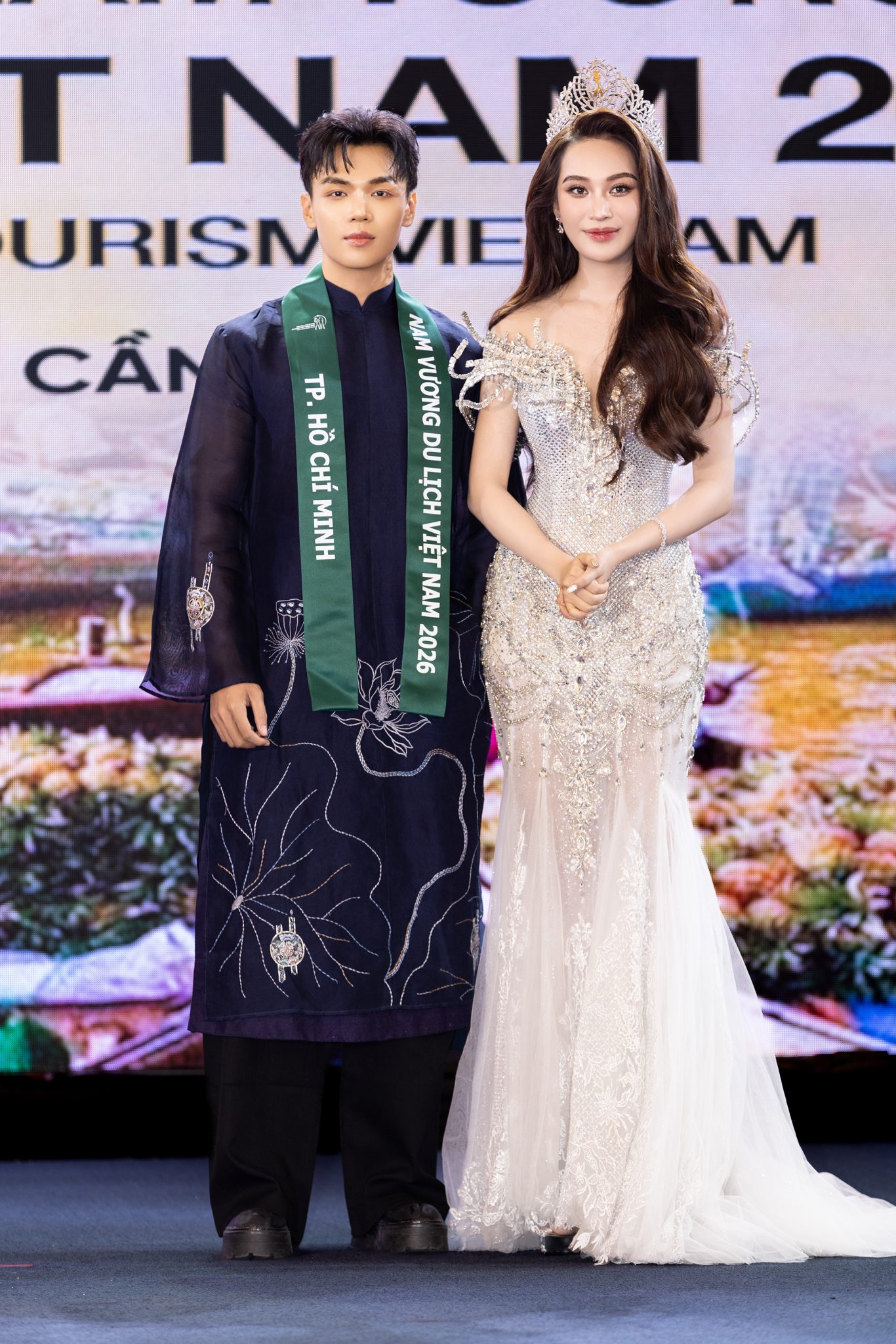 Mô tả hình