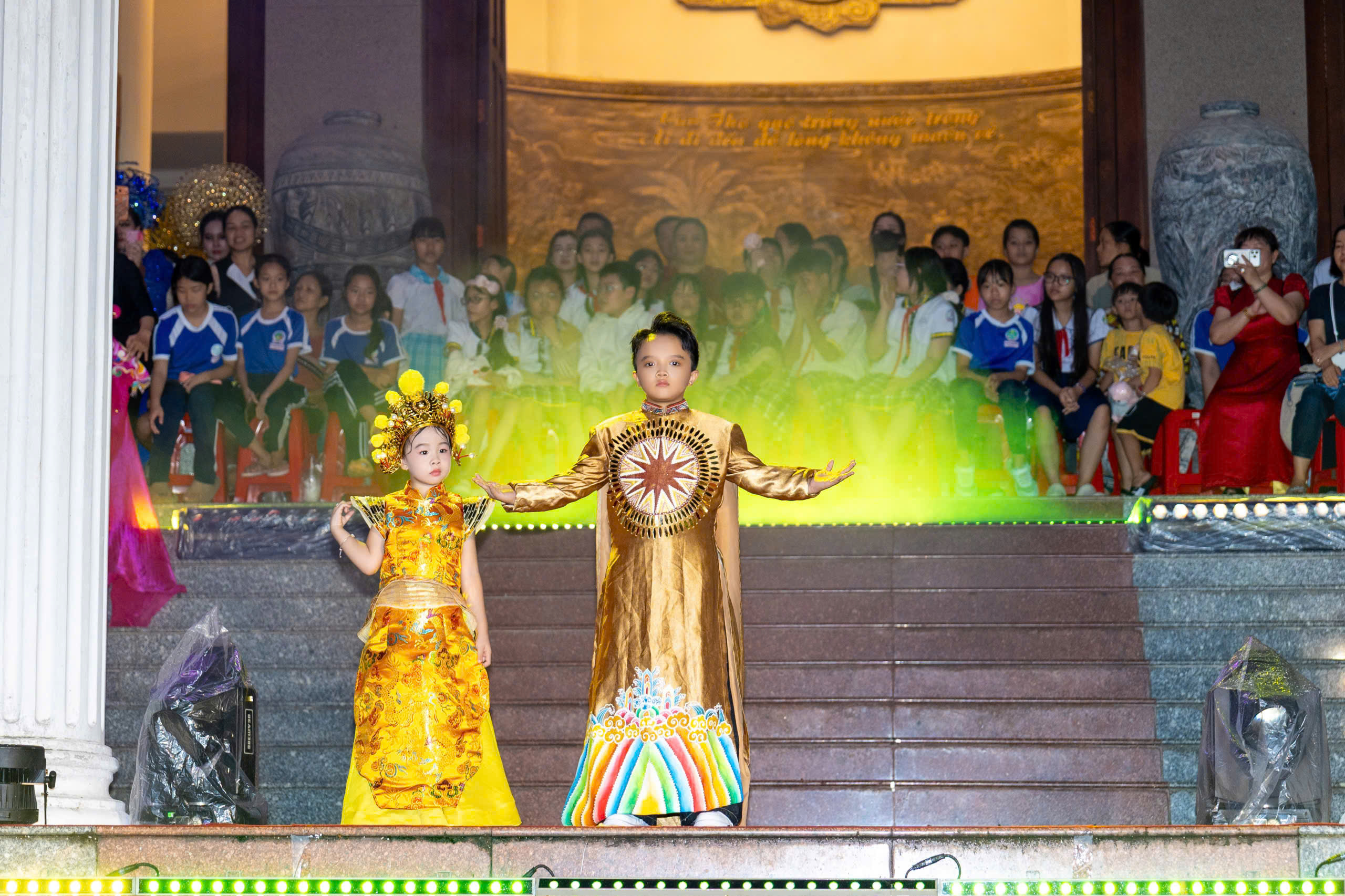 Mô tả hình