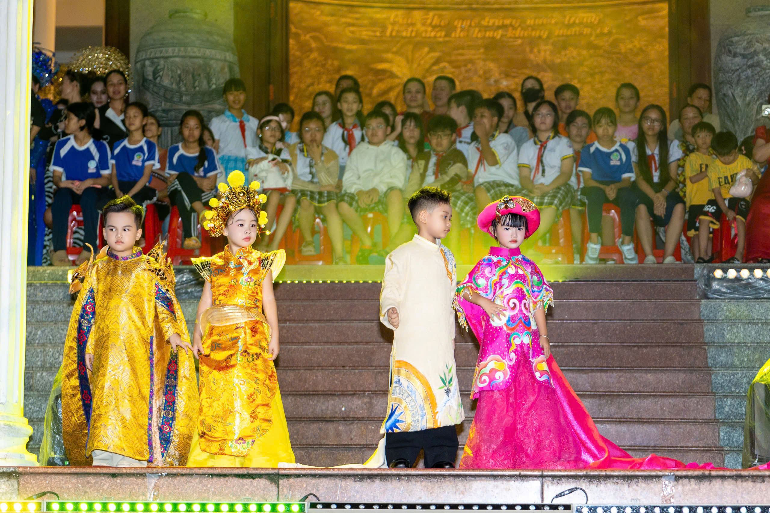 Mô tả hình