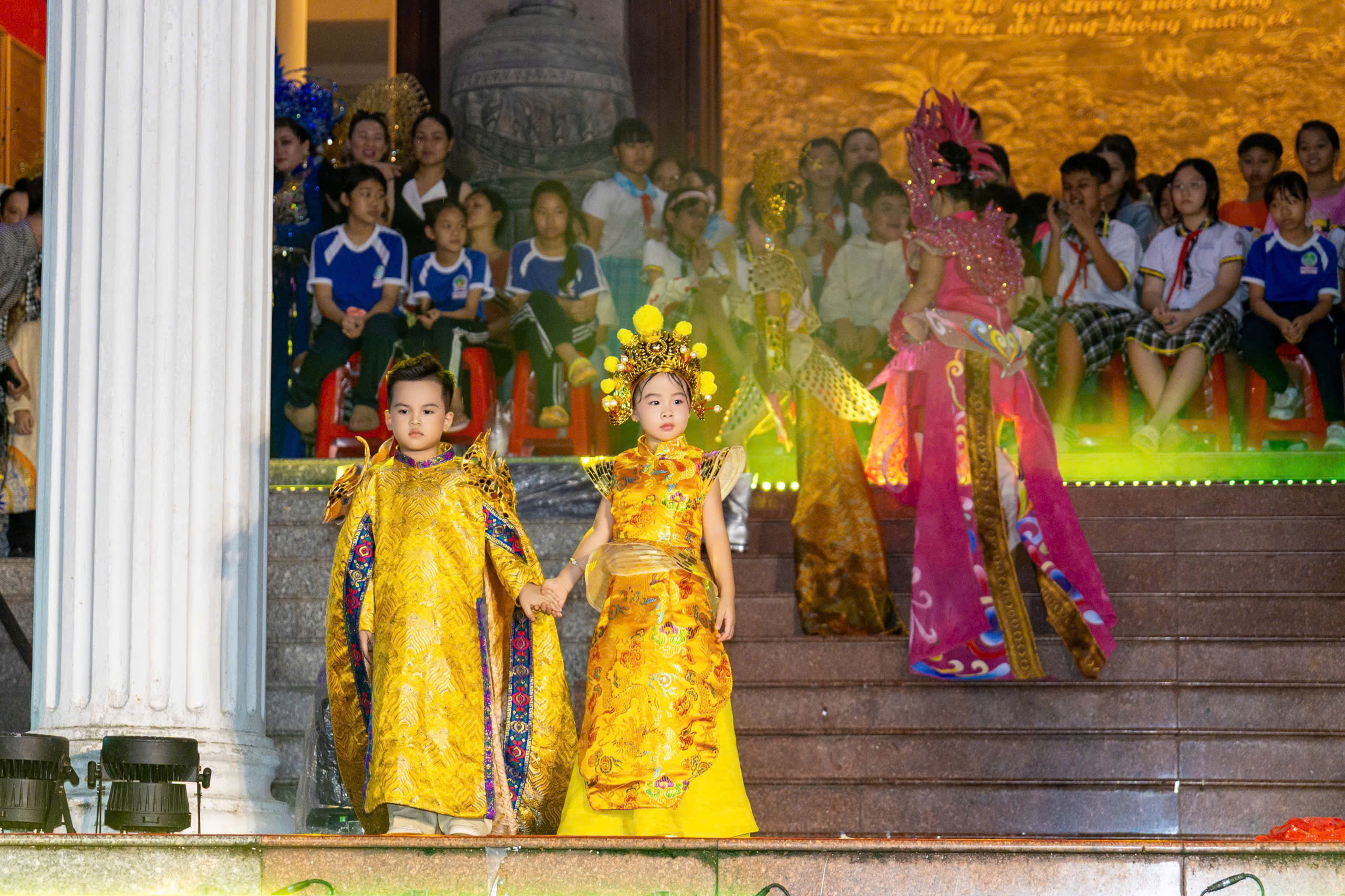 Mô tả hình