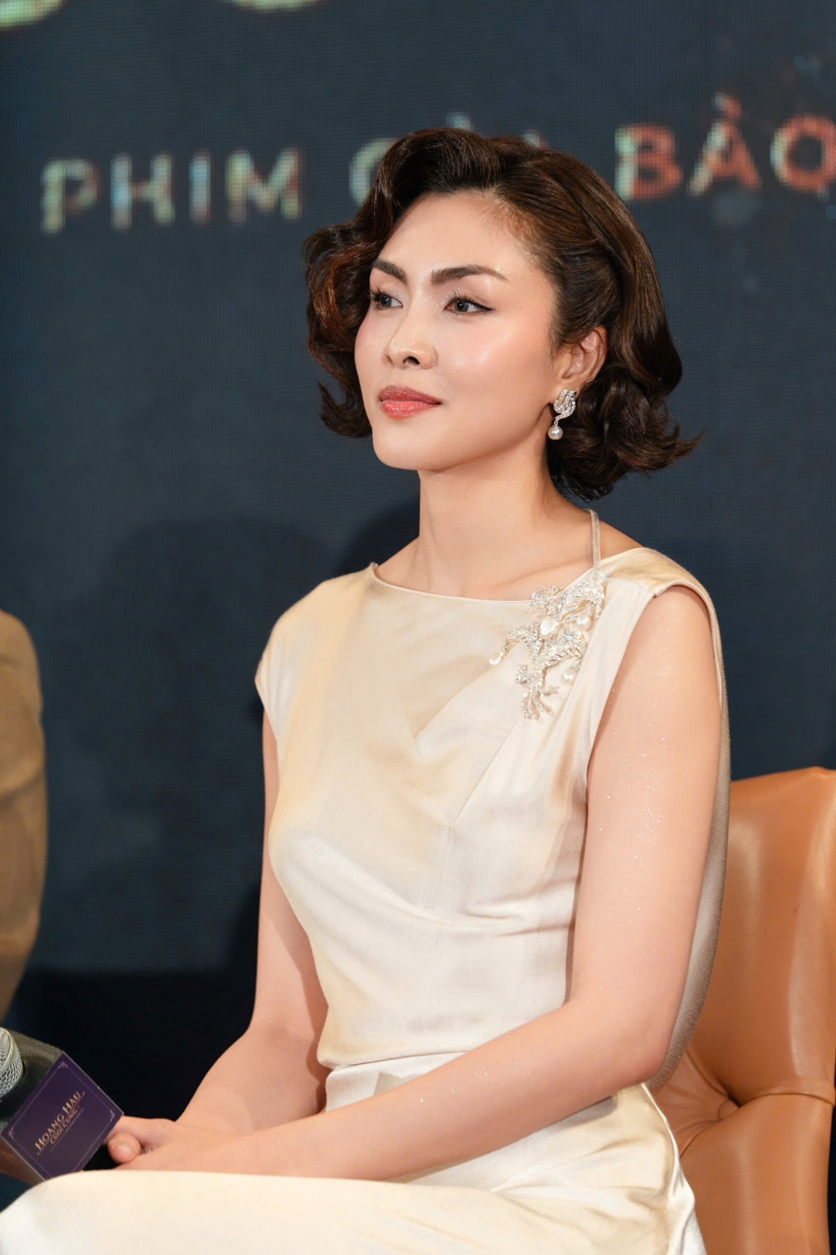 Mô tả hình