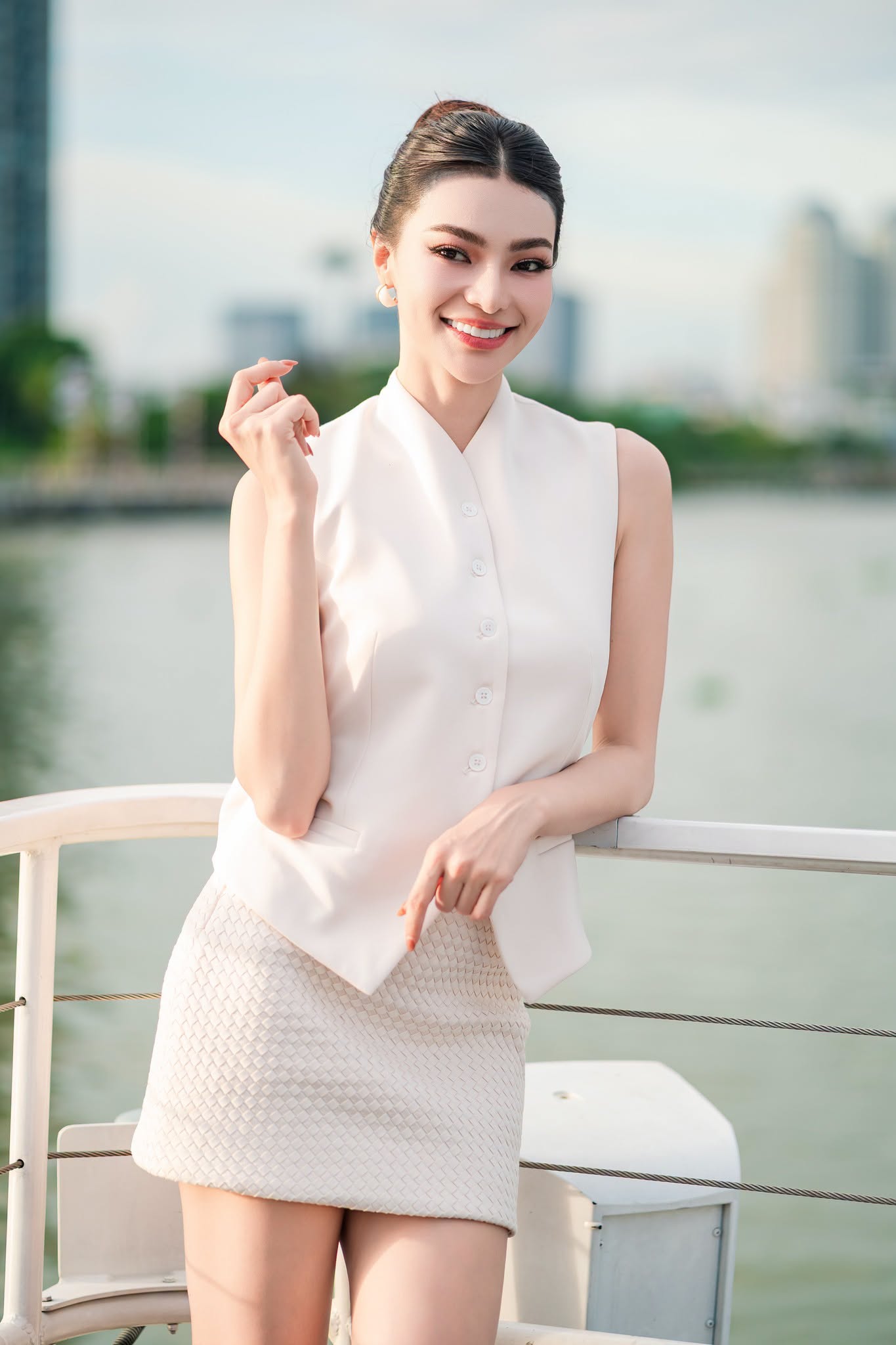 Mô tả hình