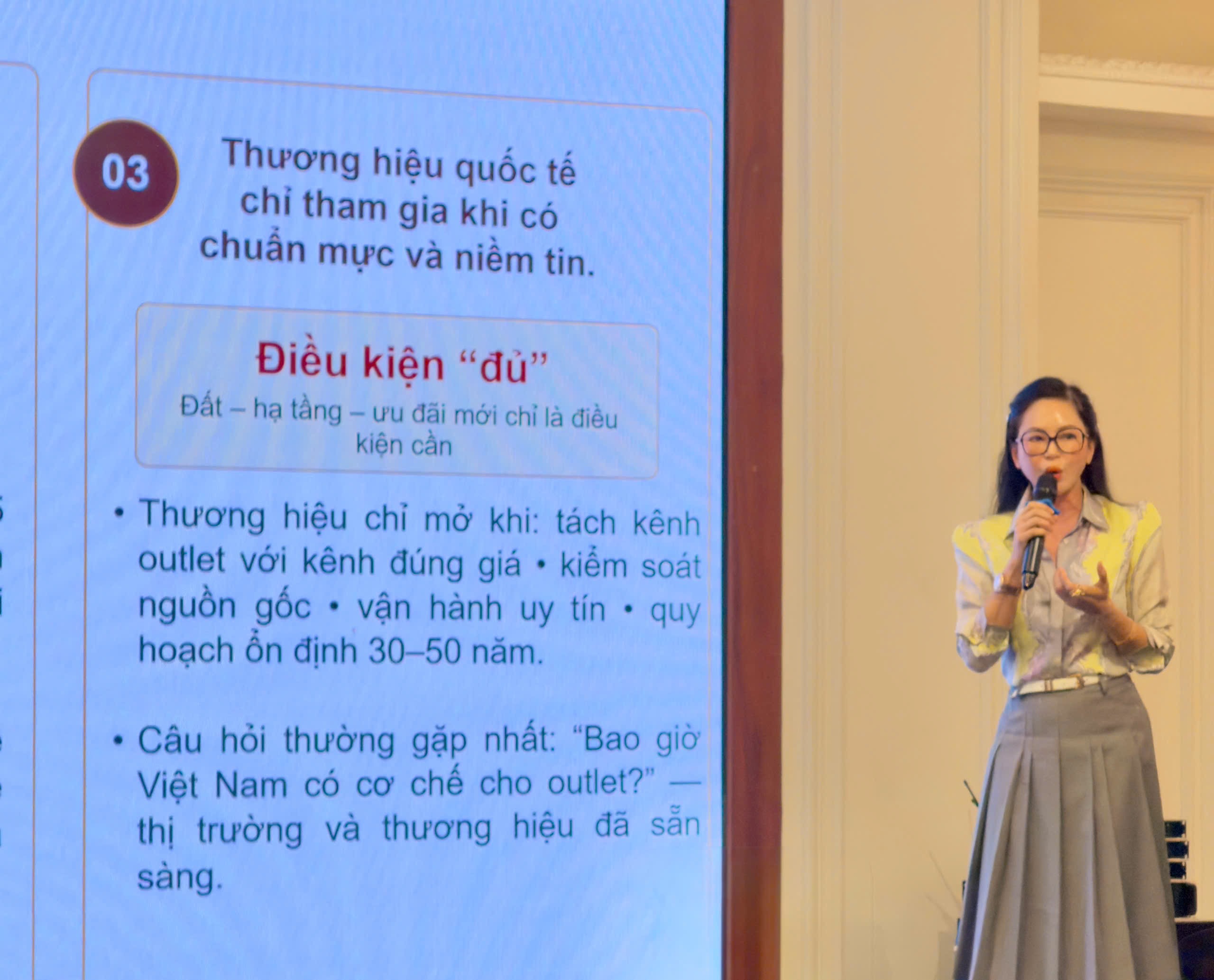 Mô tả hình