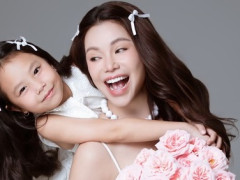 Trà Ngọc Hằng rạng rỡ bên con gái Sophia