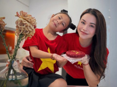 Trà Ngọc Hằng dạy con yêu quê hương đất nước