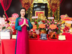 NSND Trịnh Kim Chi chung tay hỗ trợ vùng lũ