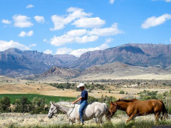 Trải nghiệm trang trại Mỹ, kỳ nghỉ đậm chất cao bồi
