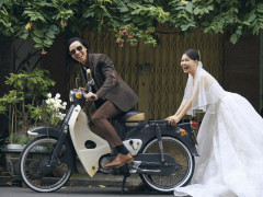 Việt Hương khoe ảnh cưới sau 20 năm