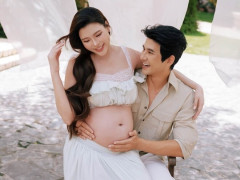 Lương Thế Thành - Thúy Diễm đón con gái 