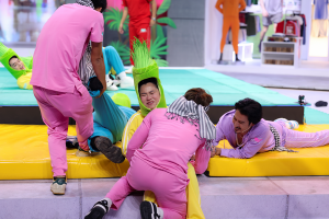 Tiến Luật và Lâm Vỹ Dạ mang đến loạt tiểu phẩm “nội chiến” duyên dáng