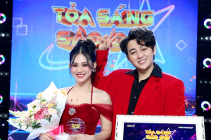 Jee Trần hóa nữ tướng, đăng quang Tỏa Sáng Sao Đôi