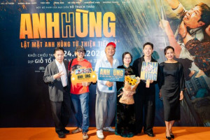 Thảm đỏ Anh Hùng rực sáng dàn sao