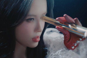 Thiều Bảo Trâm song ca CoolKid trong MV Thỏ Săn Mồi