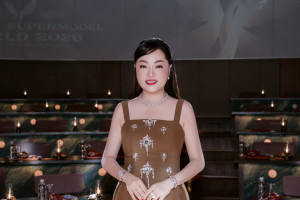 Hoa hậu Hoàng Thanh Nga tỏa sáng sang trọng