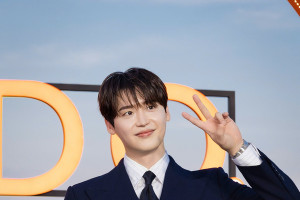 Hương Giang, Mai Tuấn Anh hội ngộ Lee Jong Suk