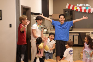 Isaac đón tuổi mới cùng “cái đuôi nhỏ” đặc biệt