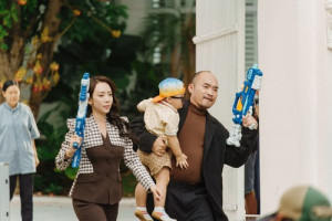 Thu Trang - Tiến Luật giả nghèo nuôi quý tử